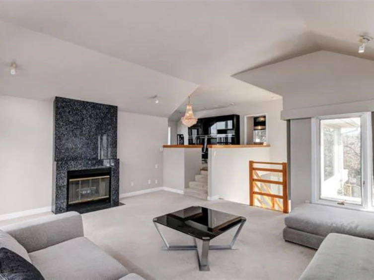 1997 W 35th Avenue, Vancouver, BC, V6M 1H8 - 4