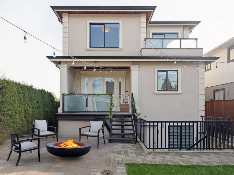 795 E 39th Avenue, Vancouver, BC, V5W 1K5 - 29
