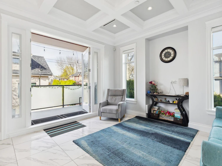 795 E 39th Avenue, Vancouver, BC, V5W 1K5 - 10