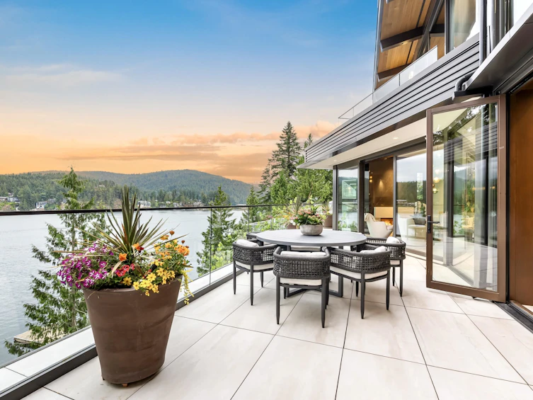1840 Naomi Place, North Vancouver, BC, V7G 1Y1 - 5