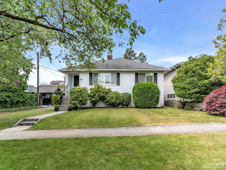 7761 Osler Street, Vancouver, BC, V6P 4C8