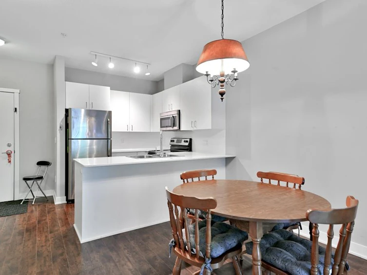 207-20460 Douglas Crescent, Langley, BC, V3A 0C6 - 10
