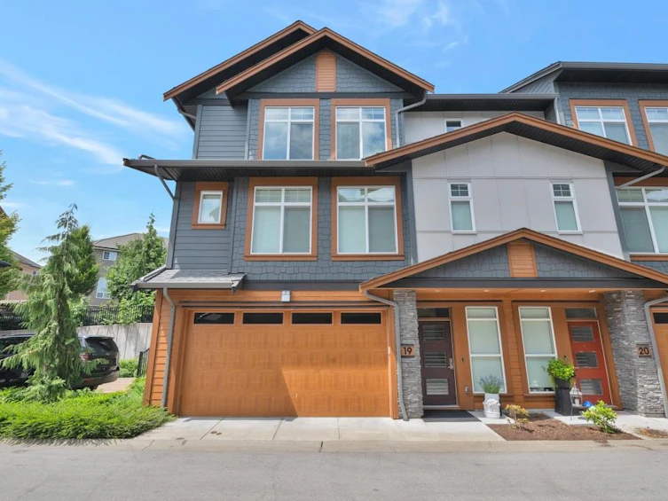 19-17033 Fraser Highway, Surrey, BC, V4N 6V2 - 2
