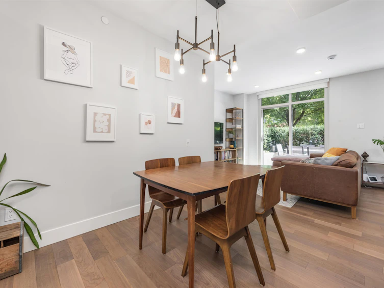 2693 Maple Street, Vancouver, BC, V6J 3T7 - 14