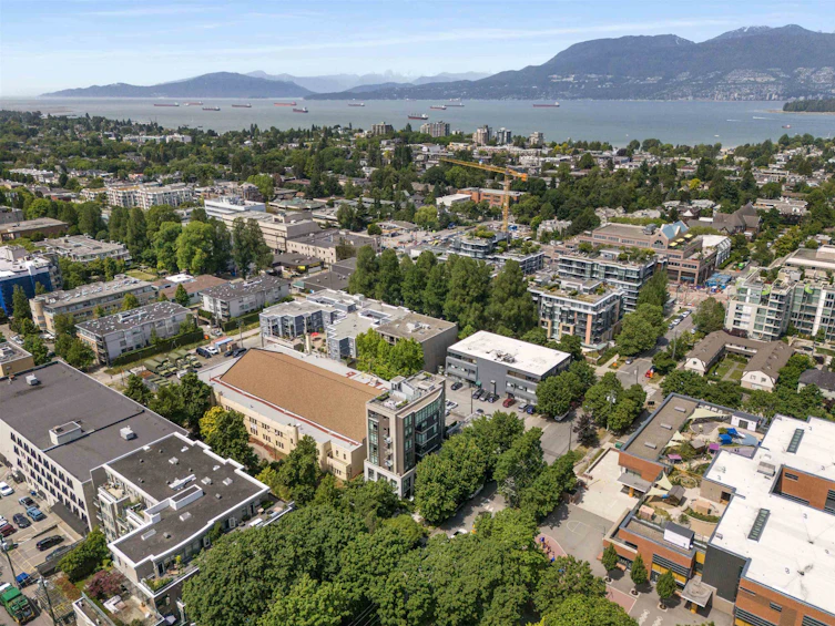 2693 Maple Street, Vancouver, BC, V6J 3T7 - 37
