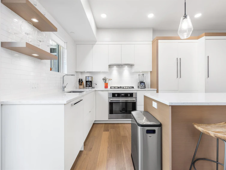 2693 Maple Street, Vancouver, BC, V6J 3T7 - 20