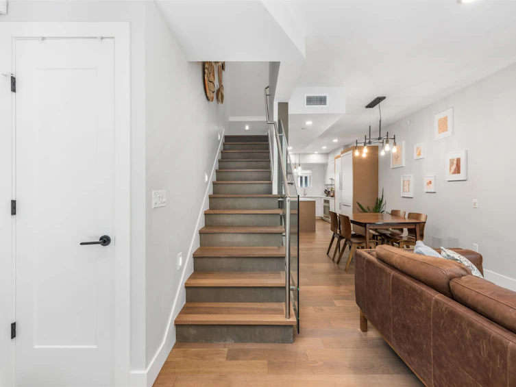 2693 Maple Street, Vancouver, BC, V6J 3T7 - 10