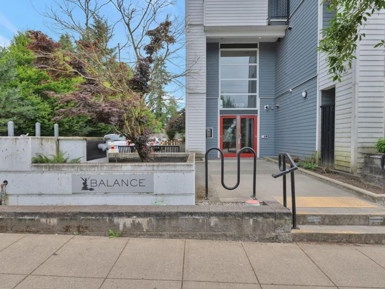 402-13678 Grosvenor Road, Surrey, BC, V3R 5E2 - 2