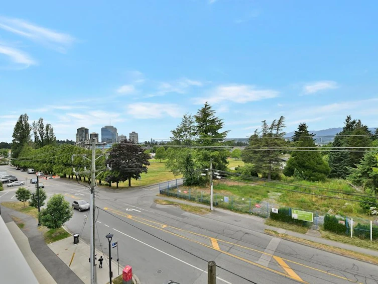 402-13678 Grosvenor Road, Surrey, BC, V3R 5E2 - 14