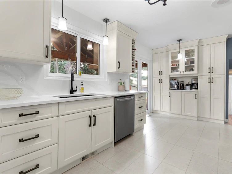 10052 Dublin Drive, Chilliwack, BC, V2P 6K7 - 11