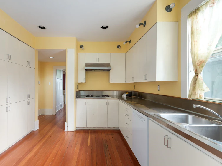 352 W 21st Avenue, Vancouver, BC, V5Y 2E5 - 16