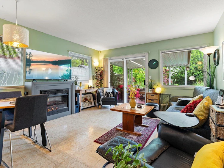 22141 Old Yale Road, Langley, BC, V2Z 1A3 - 4