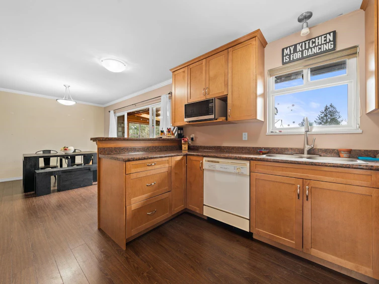 1600 Cornell Avenue, Coquitlam, BC, V3J 3A1 - 15