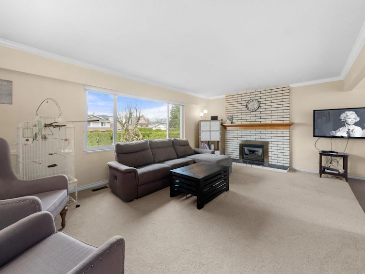 1600 Cornell Avenue, Coquitlam, BC, V3J 3A1 - 2