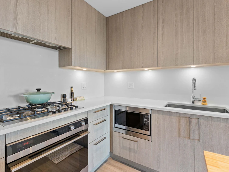 309-747 E 3rd Street, North Vancouver, BC, V7L 1G8 - 9