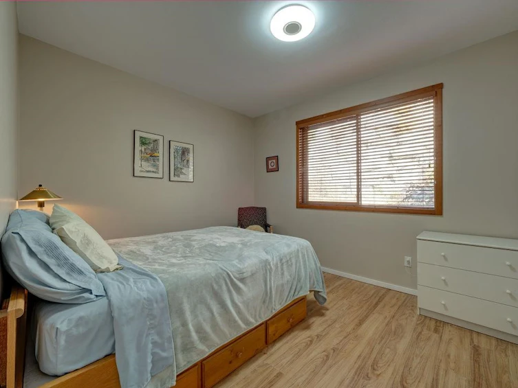 5996 Cowrie Street, Sechelt, BC, V7Z 0V1 - 28
