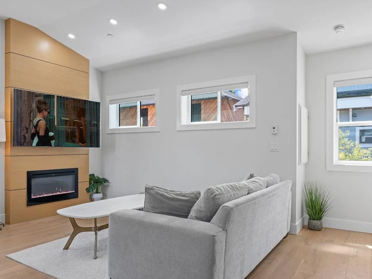 1313 E 20th Avenue, Vancouver, BC, V5V 1P4 - 21