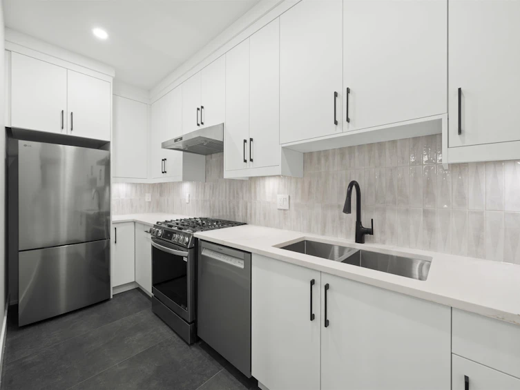 5628 Chaffey Avenue, Burnaby, BC, V5H 2S3 - 13