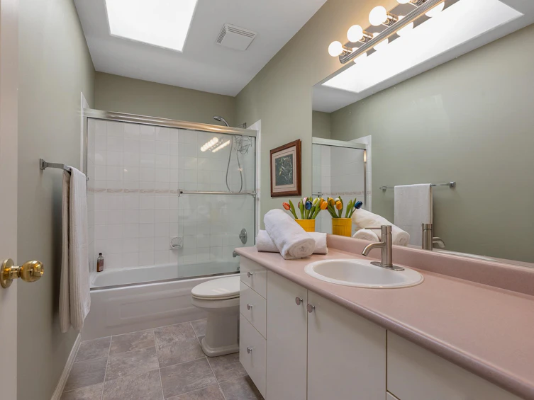 16829 57a Avenue, Surrey, BC, V3S 8P2 - 22