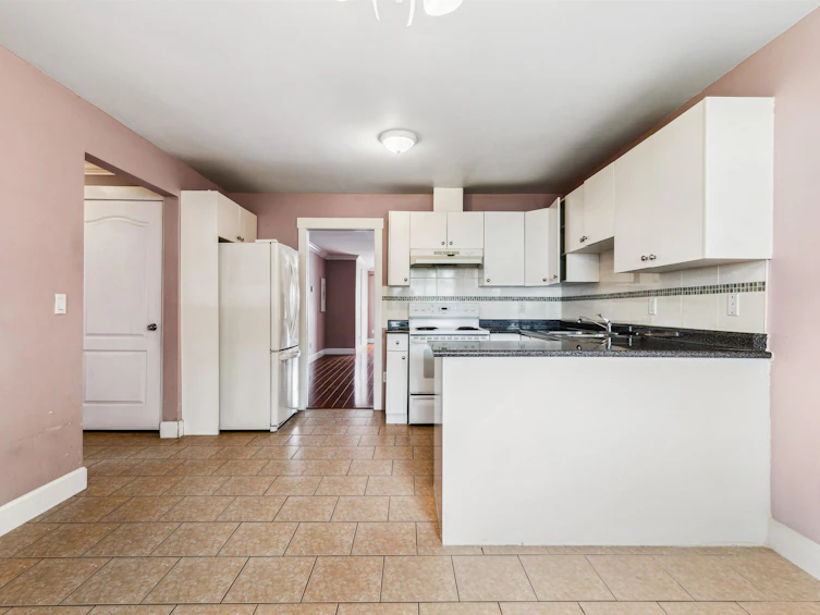 6419 Selma Avenue, Burnaby, BC, V5H 3R3 - 6