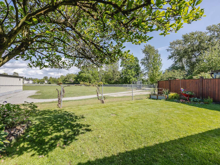 2112 Winston Court, Langley, BC, V2Y 1H5 - 36