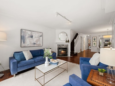 262 E 10 Street - 5