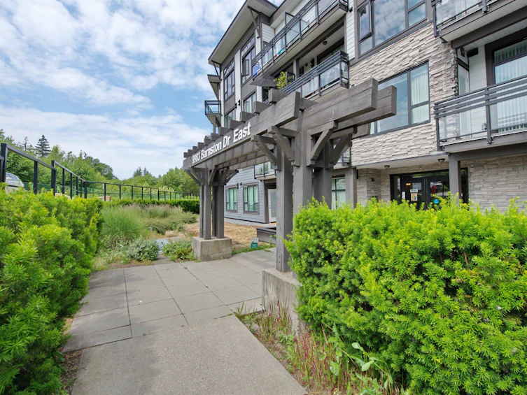 309-9983 E Barnston Drive, Surrey, BC, V4N 6T3 - 22