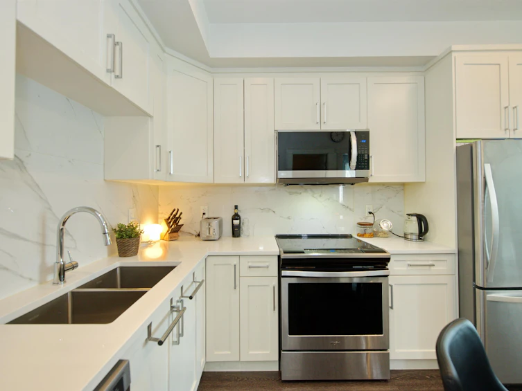 309-9983 E Barnston Drive, Surrey, BC, V4N 6T3 - 11