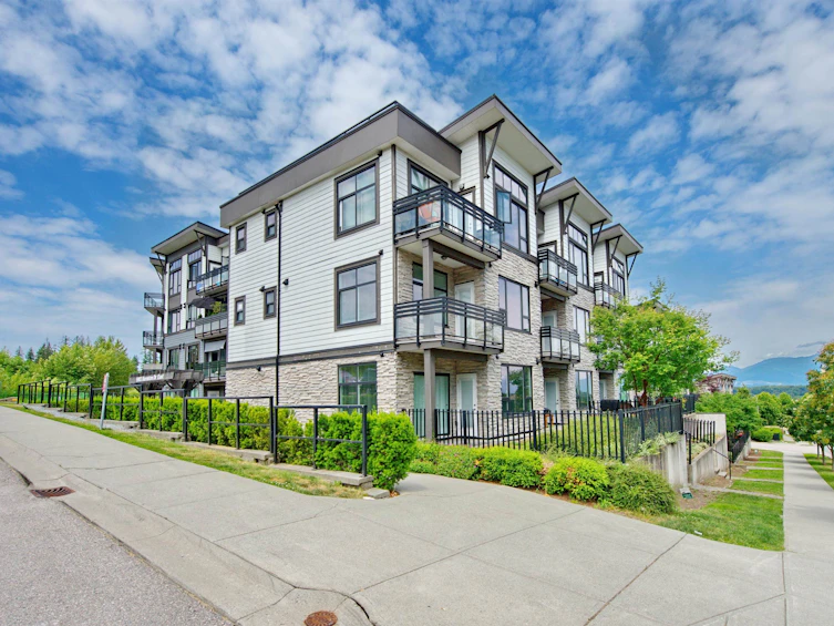 309-9983 E Barnston Drive, Surrey, BC, V4N 6T3 - 23