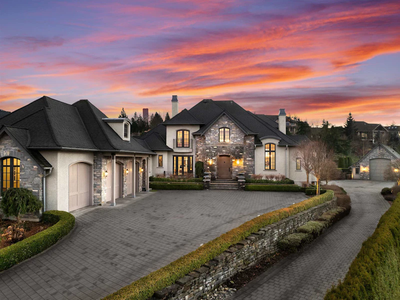 391 198th Street, Langley BC V2Z 0A6