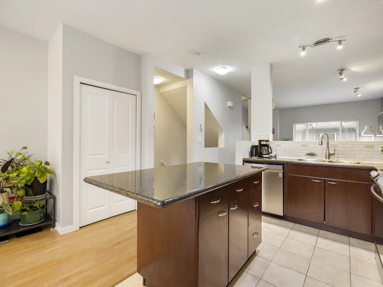 116-18701 66 Avenue, Surrey, BC, V3S 4P3 - 8