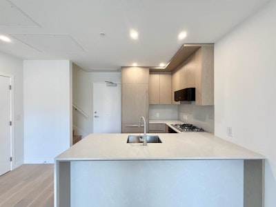 108-5212 Cambie Street - 4