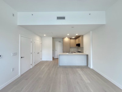 108-5212 Cambie Street - 3