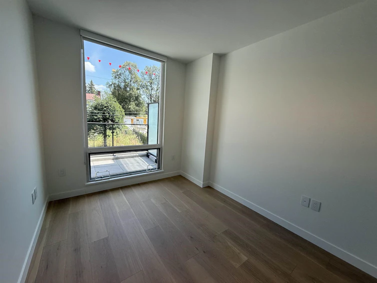 205-5212 Cambie Street, Vancouver, BC, V5Z 2Z7 - 8