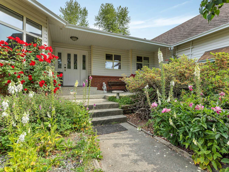 33470 Ihles Avenue, Mission, BC, V2V 6Y1 - 4