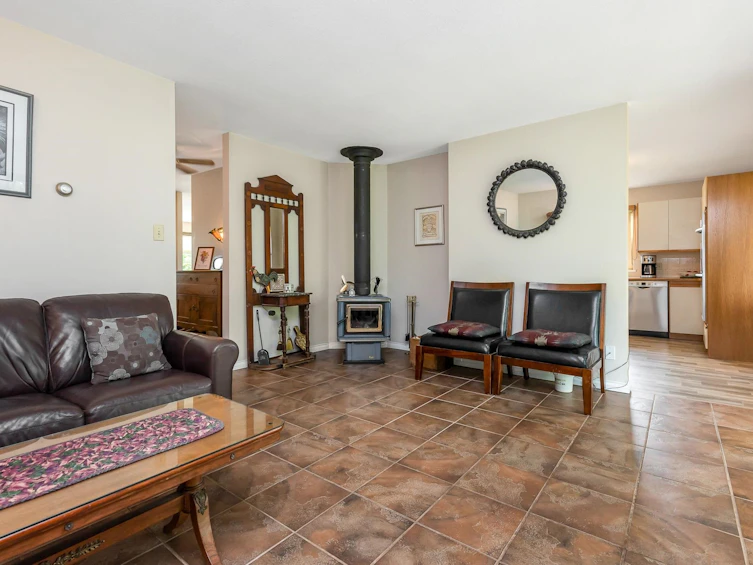 33470 Ihles Avenue, Mission, BC, V2V 6Y1 - 9