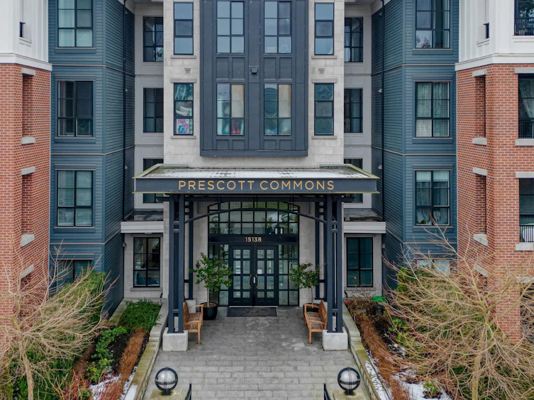 214-15138 34 Avenue, Surrey, BC, V3Z 0Y5