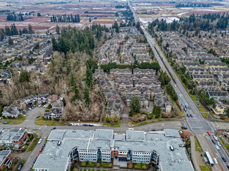 214-15138 34 Avenue, Surrey, BC, V3Z 0Y5 - 34