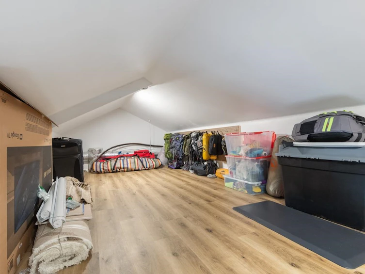 2075 E 6th Avenue, Vancouver, BC, V5N 1P8 - 25