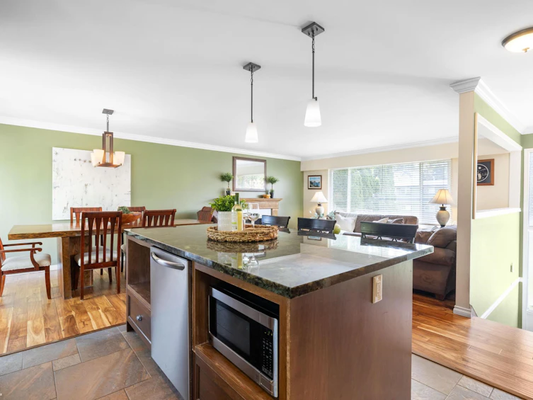 11101 72a Avenue, Delta, BC, V4C 1A2 - 10