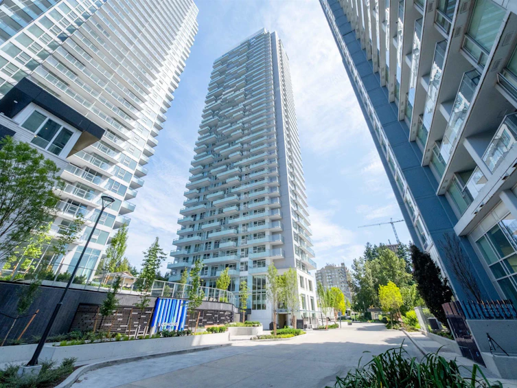 3105-13768 100 Avenue, Surrey, BC, V3T 0V2 - 2