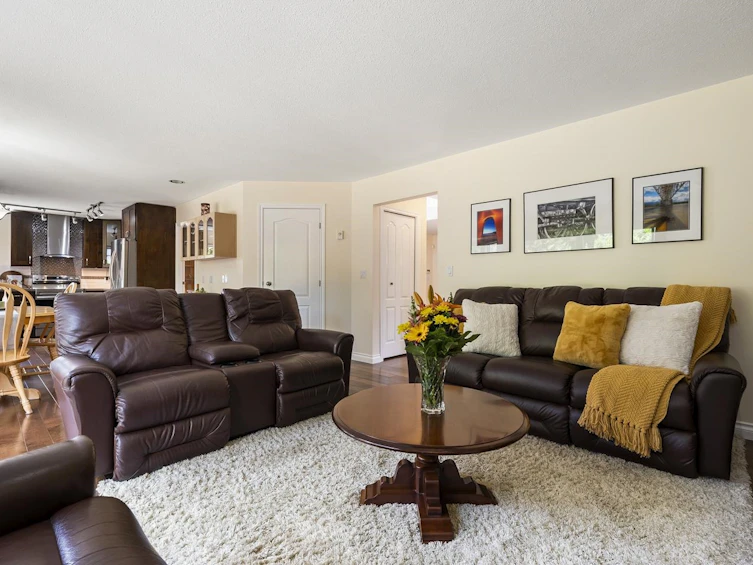 16369 108a Avenue, Surrey, BC, V4N 1N8 - 9