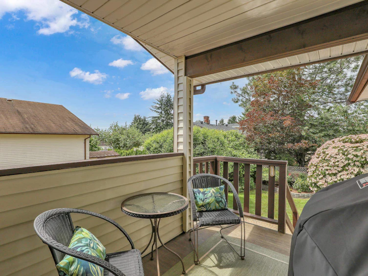 8469 153a Street, Surrey, BC, V3S 6J2 - 23
