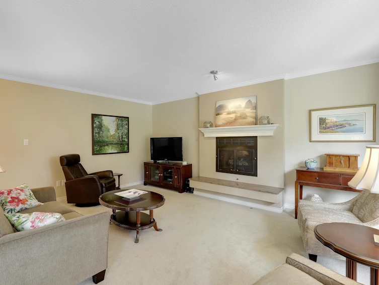 8469 153a Street, Surrey, BC, V3S 6J2 - 7