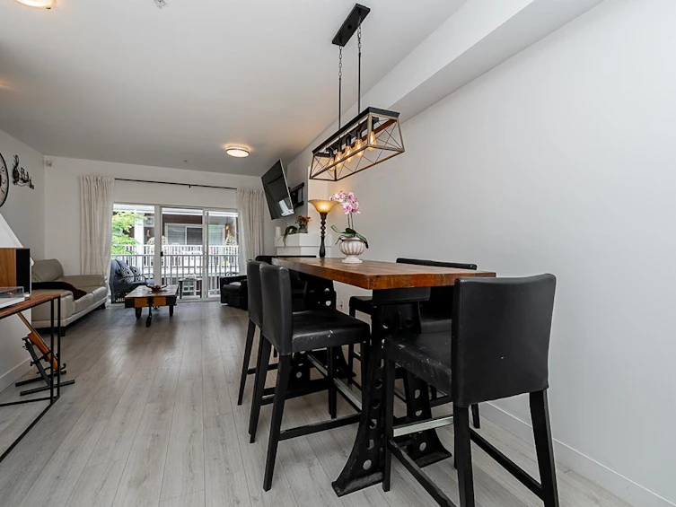 18-935 Ewen Avenue, New Westminster, BC, V3M 0A1 - 12