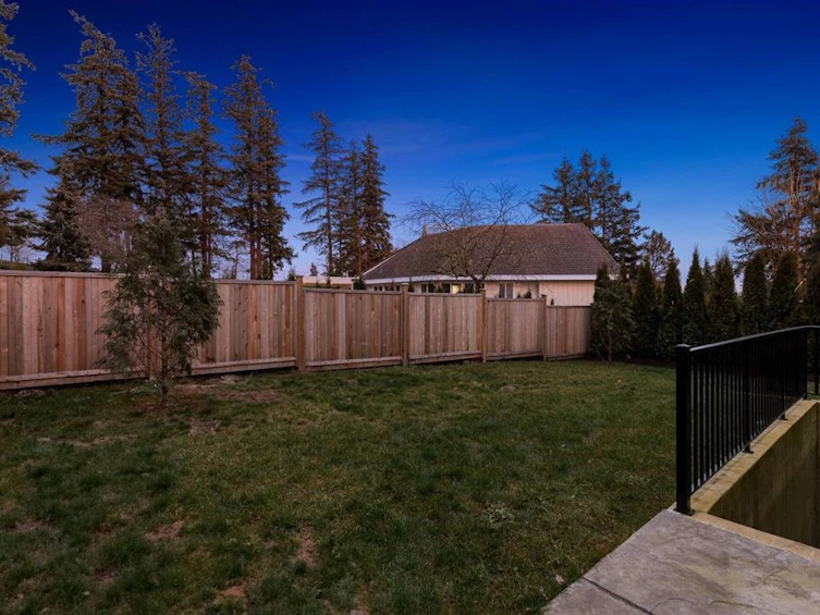 16611 Bell Road, Surrey, BC, V3S 1H7 - 34
