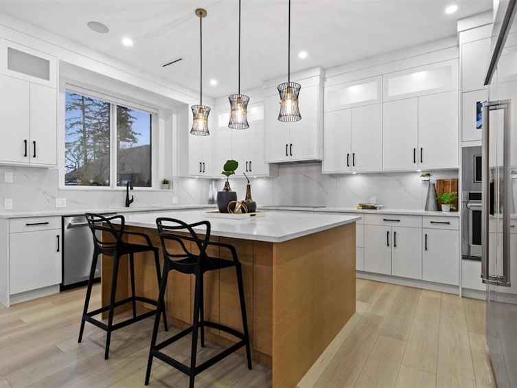 16611 Bell Road, Surrey, BC, V3S 1H7 - 14