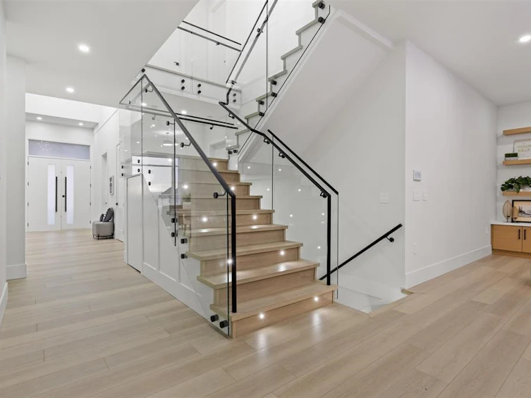 16611 Bell Road, Surrey, BC, V3S 1H7 - 4