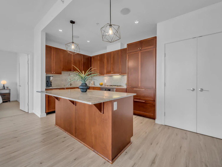 2706-280 Ross Drive, New Westminster, BC, V3L 0C2 - 12
