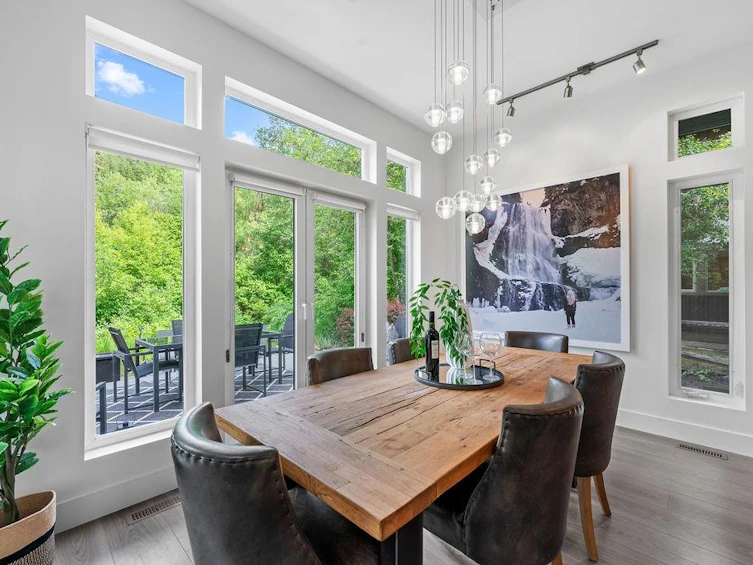 7202 Spruce Grove Circle, Whistler, BC, V8E 0E8 - 7